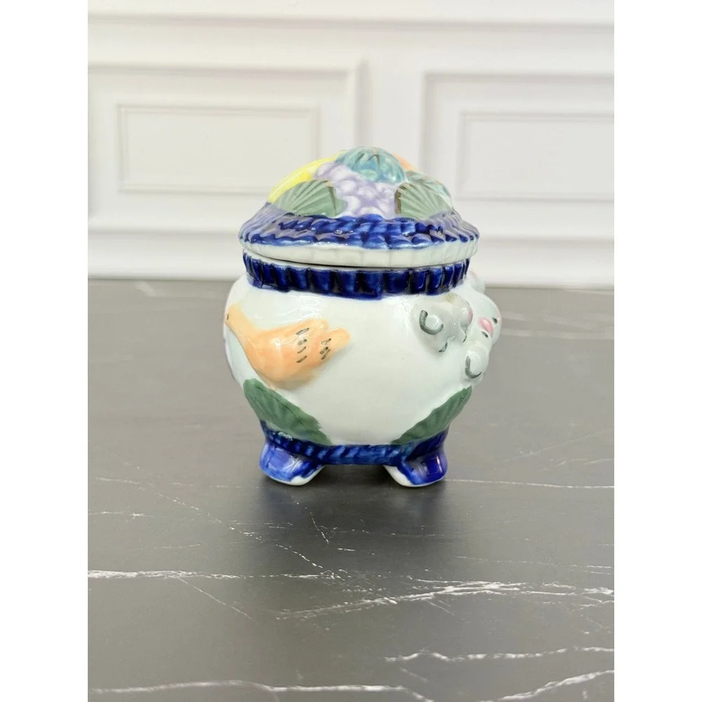 VTG Oval Shaped Footed Ceramic Trinket Box w/ Fruits Flowers Geese Pigs Animals